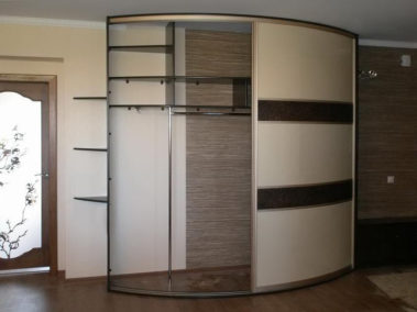 shkaf kupe radusnyy 02